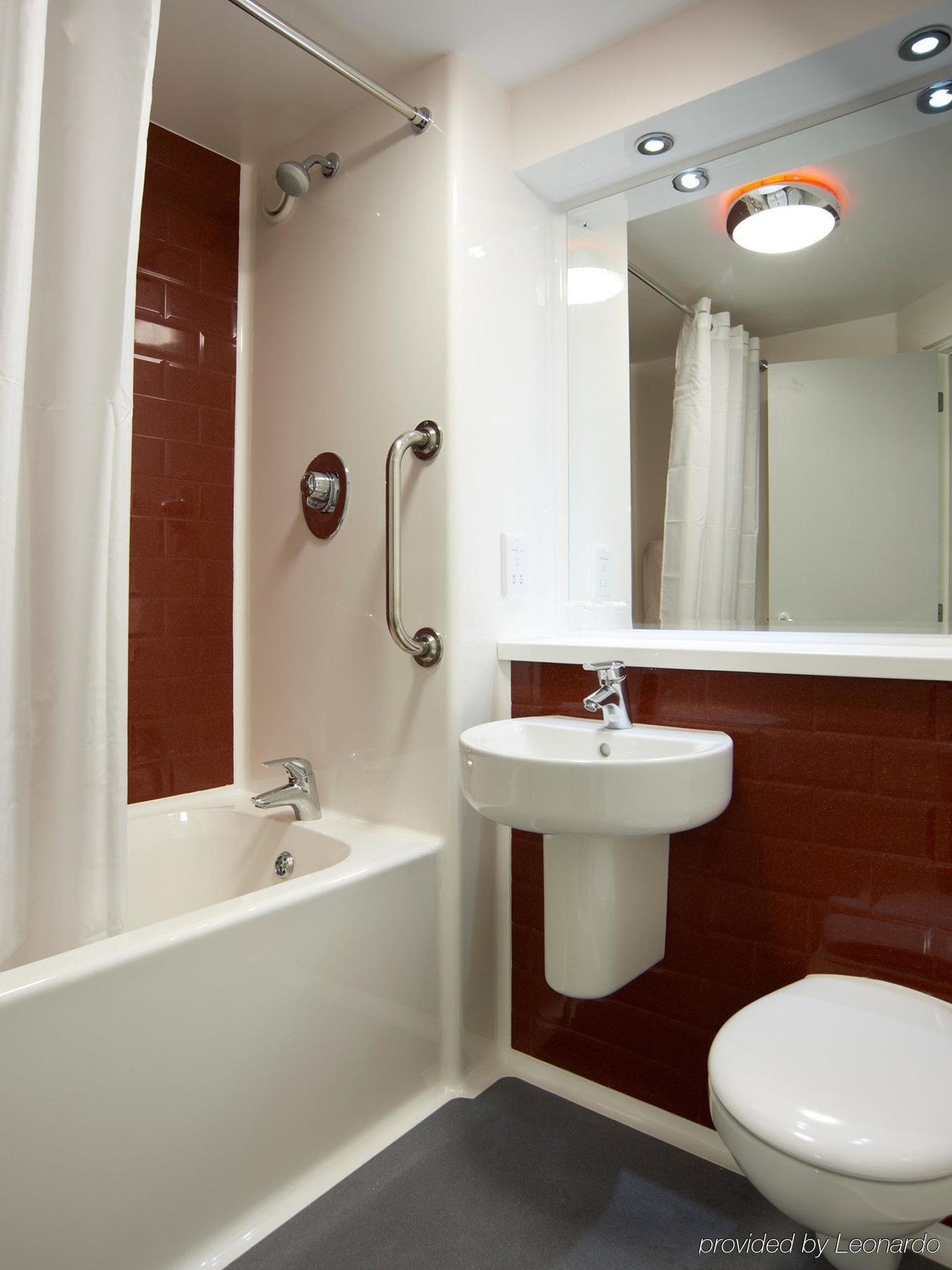Travelodge London Greenwich エクステリア 写真