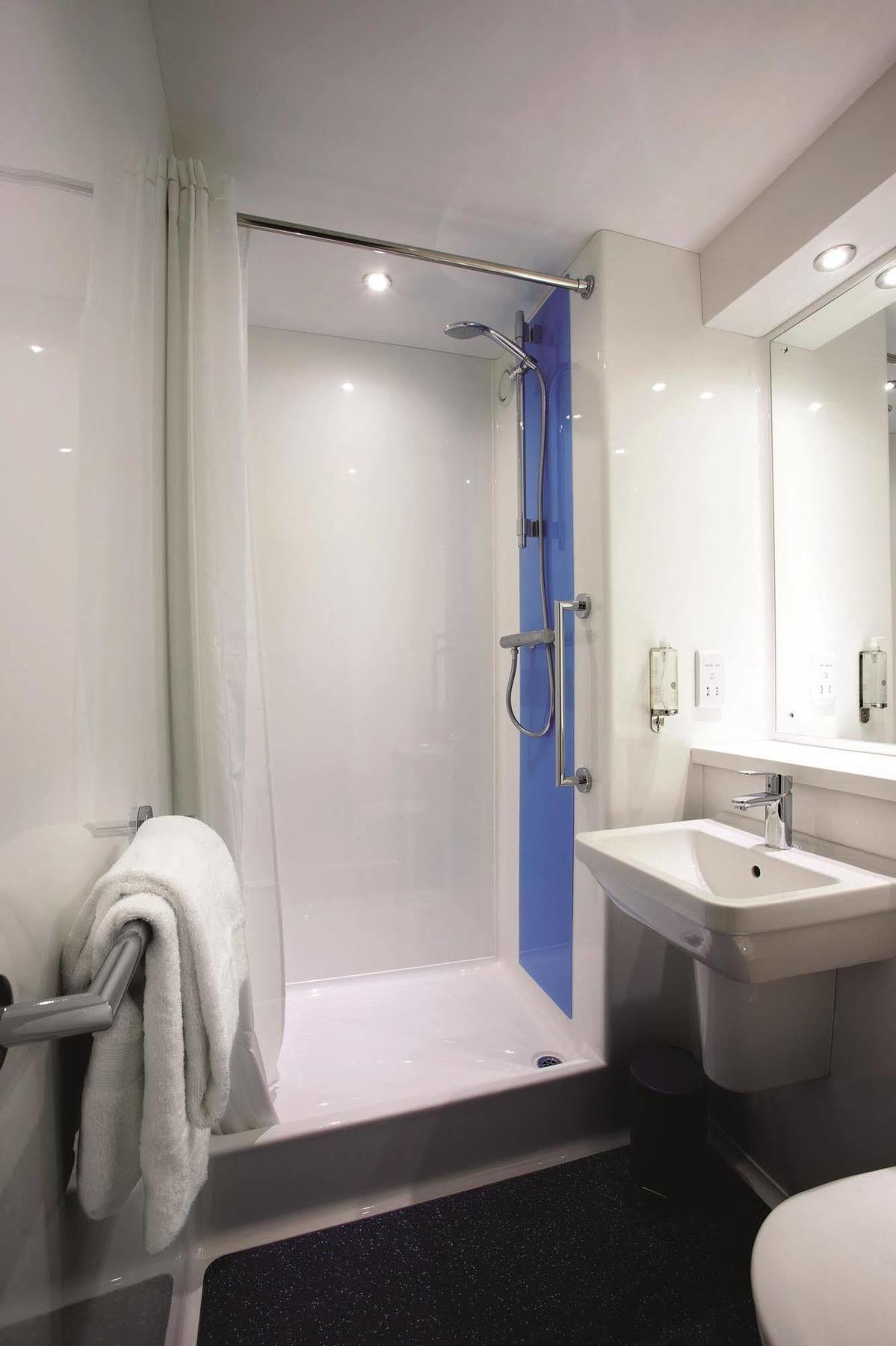 Travelodge London Greenwich エクステリア 写真